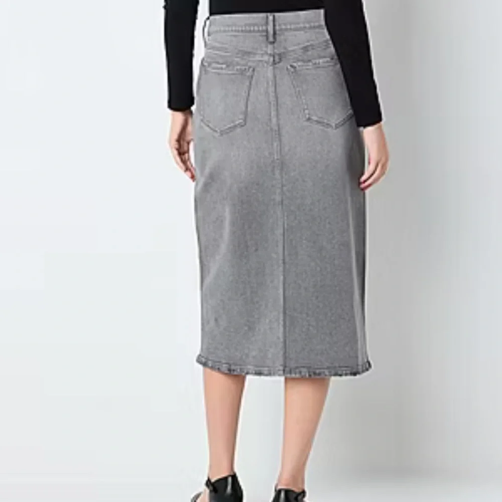 a.n.a Embellished Womens High Rise
Stretch Fabric Denim Skirt With Rhinestones - Picture 3 of 5